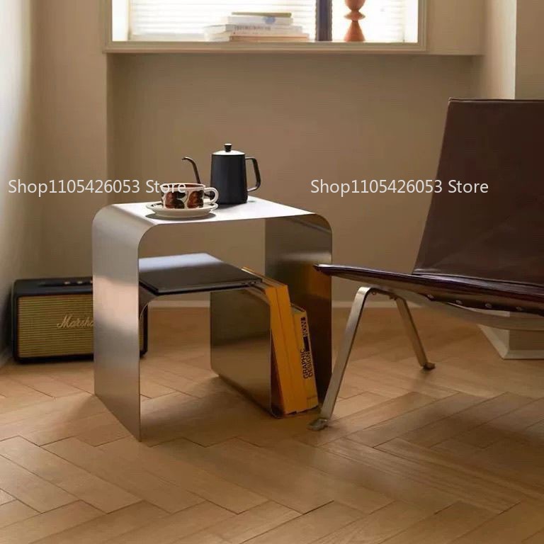 Medieval, Bauhaus, Stainless S - đánh giá và giá Desk Setup Modern